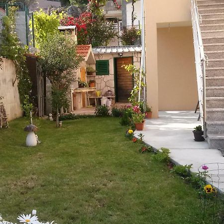 Apartments Anaivana Трогир Экстерьер фото