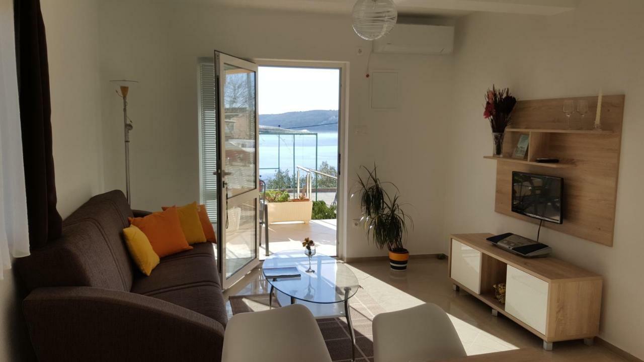 Apartments Anaivana Трогир Экстерьер фото