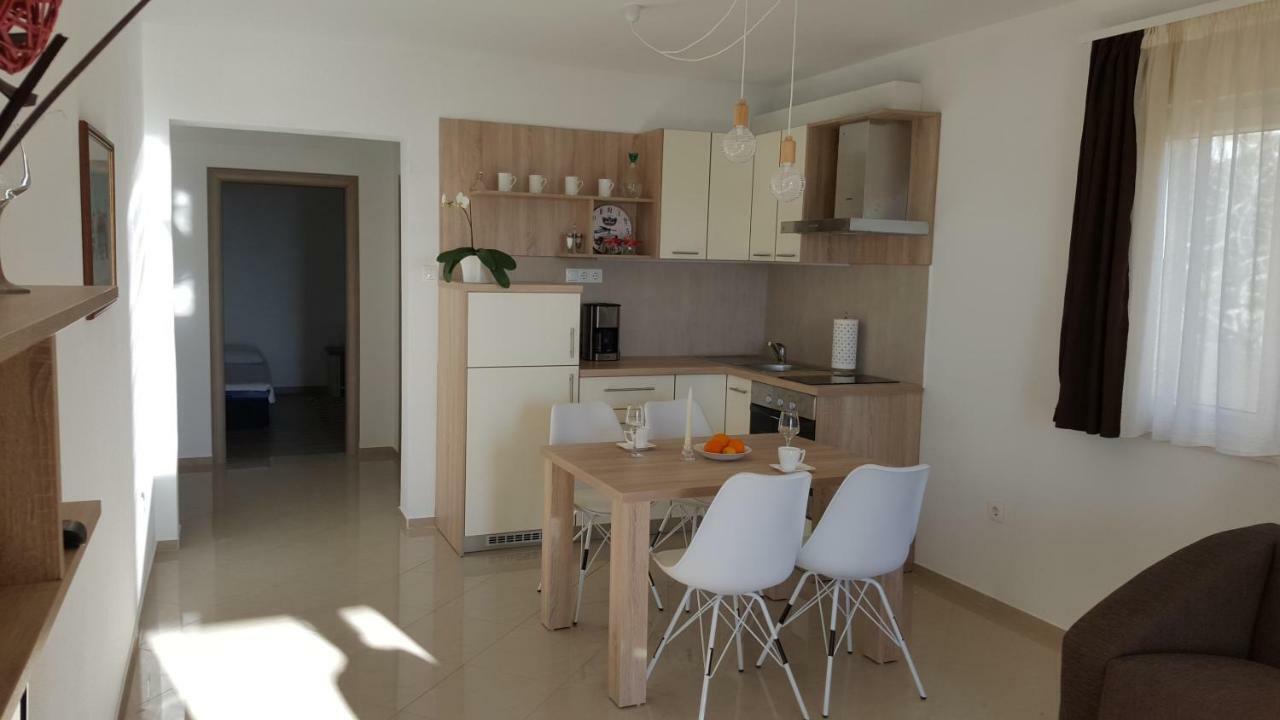 Apartments Anaivana Трогир Экстерьер фото